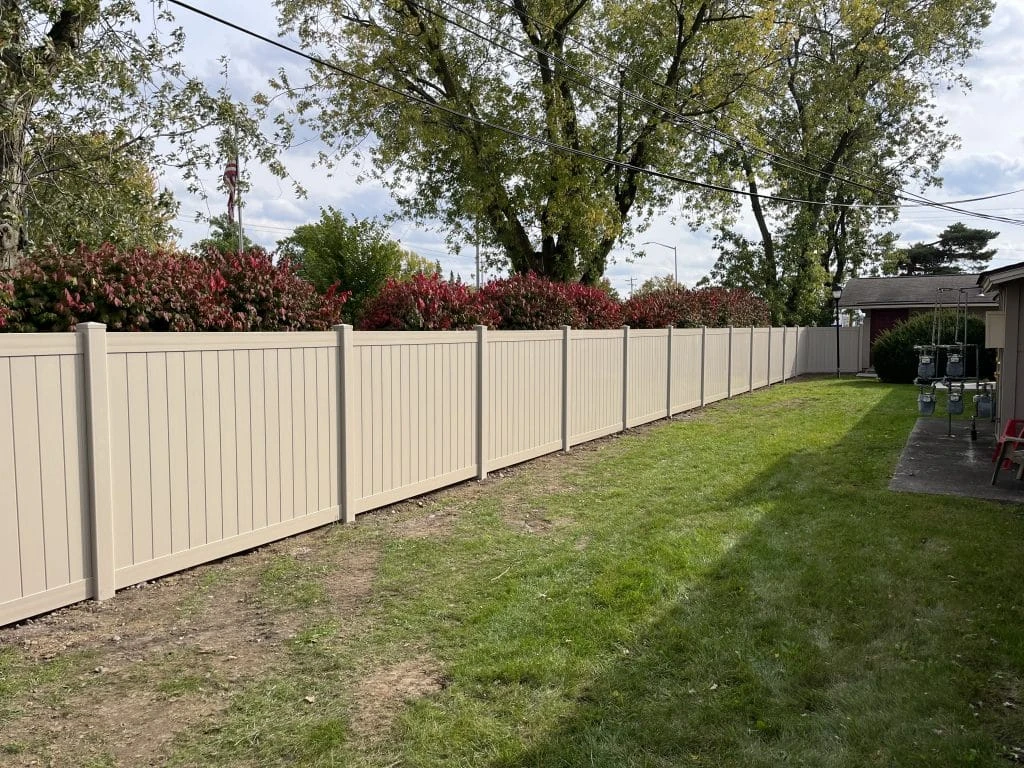 vinyl fence
