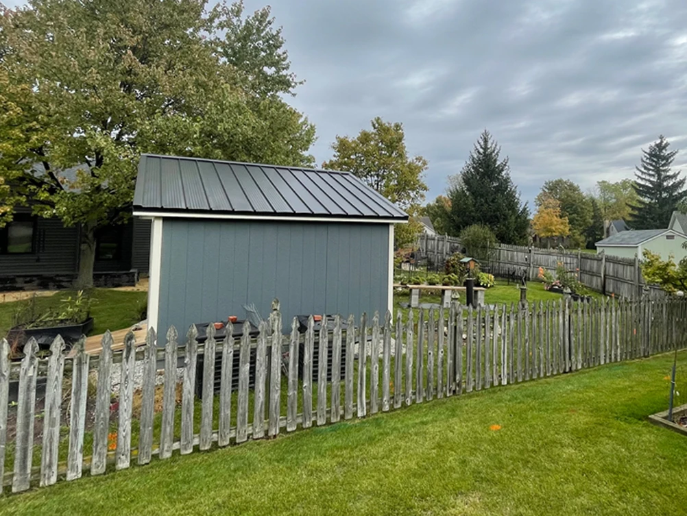 fence contractor