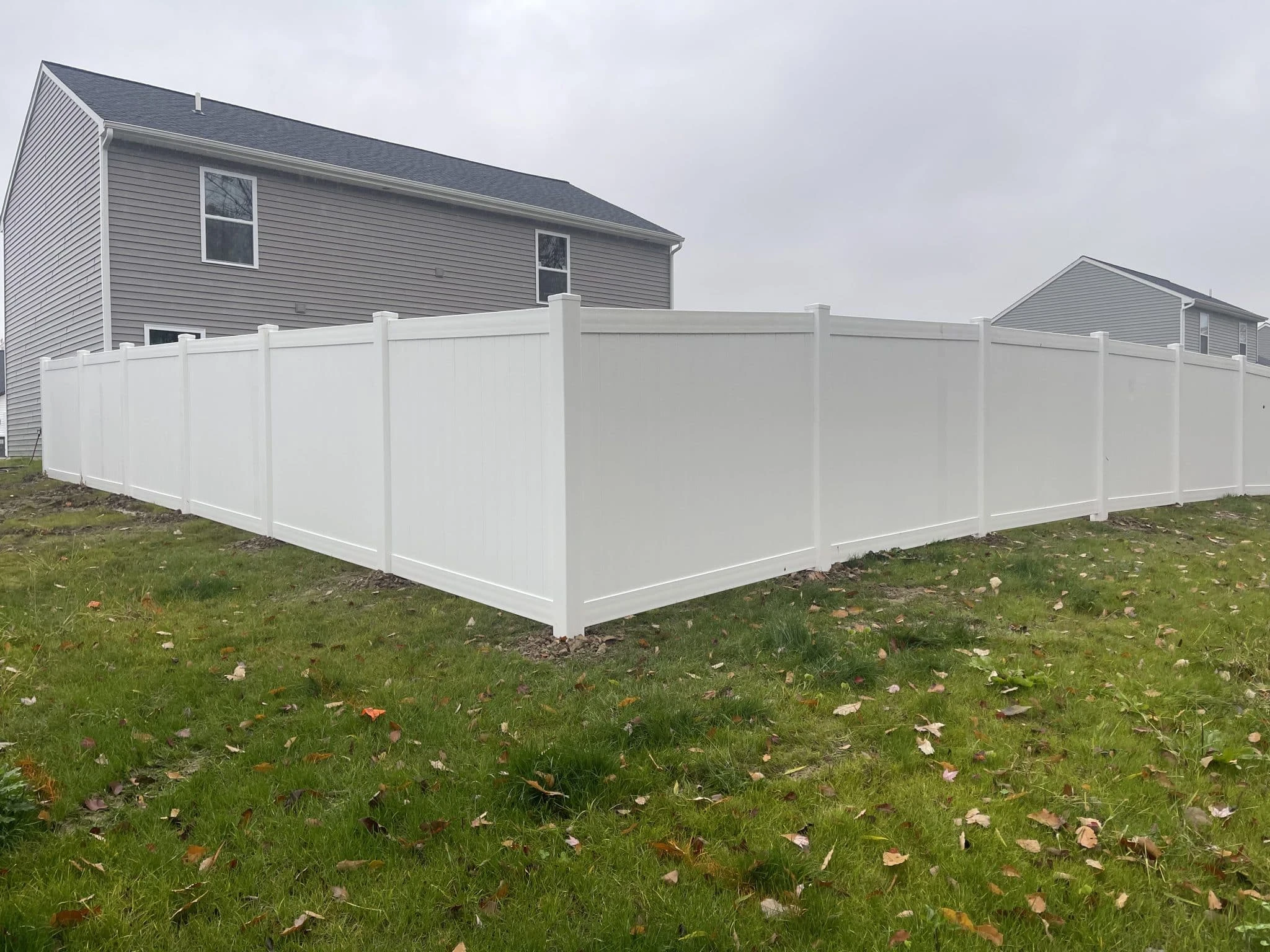 vinyl fence