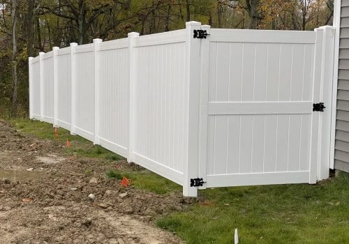 vinyl fence